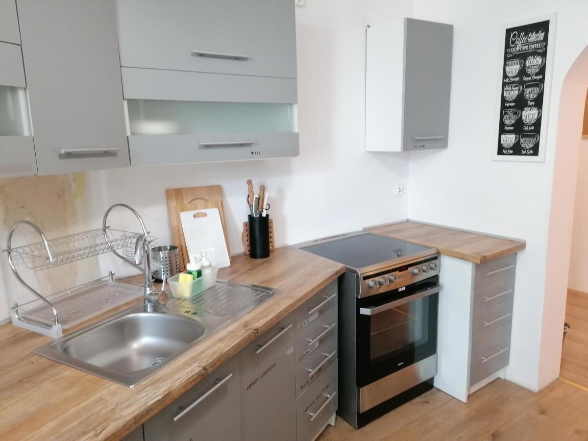 Hostel Tulip - Pokoj 7 Ze Wspolna Lazienka I Kuchnia Szczecin Bagian luar foto