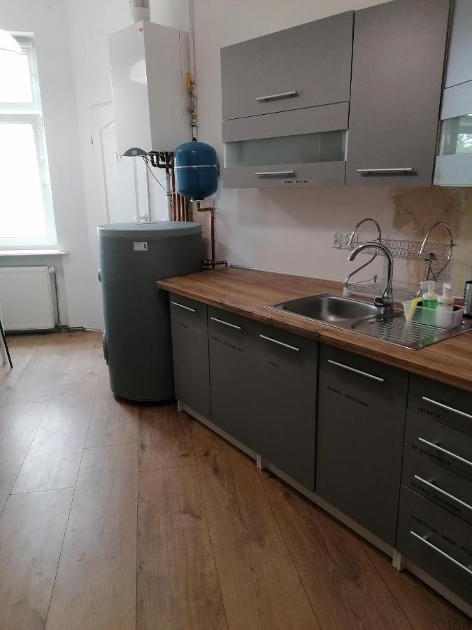 Hostel Tulip - Pokoj 7 Ze Wspolna Lazienka I Kuchnia Szczecin Bagian luar foto
